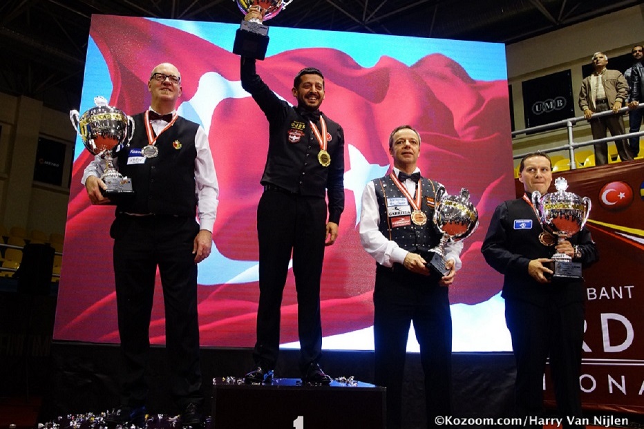 Murat Naci Coklu steals the hearts in Istanbul