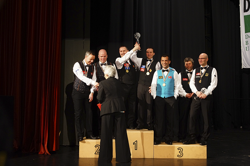 Belgian hattrick: third time world gold